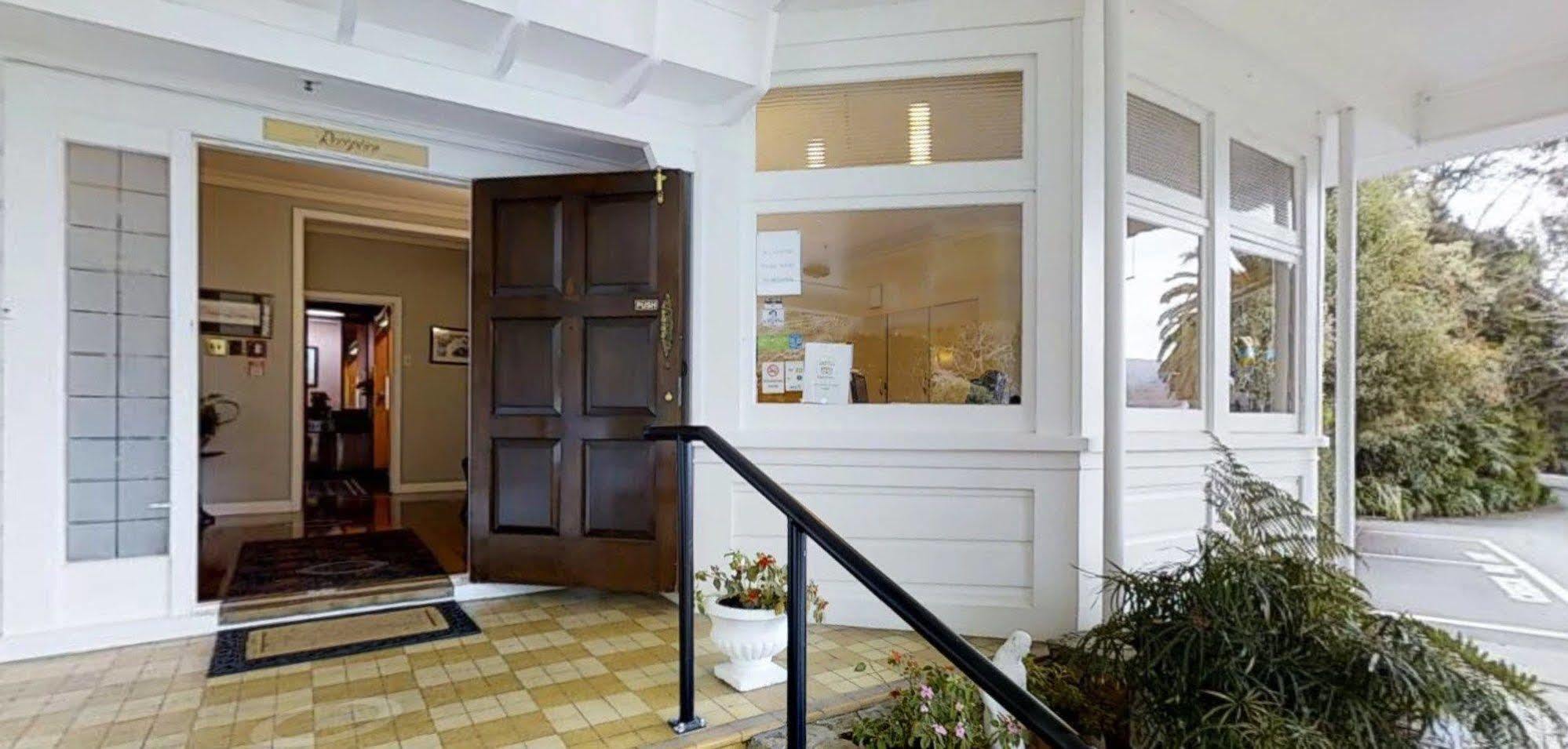 Wallaceville Motor Lodge Upper Hutt Extérieur photo