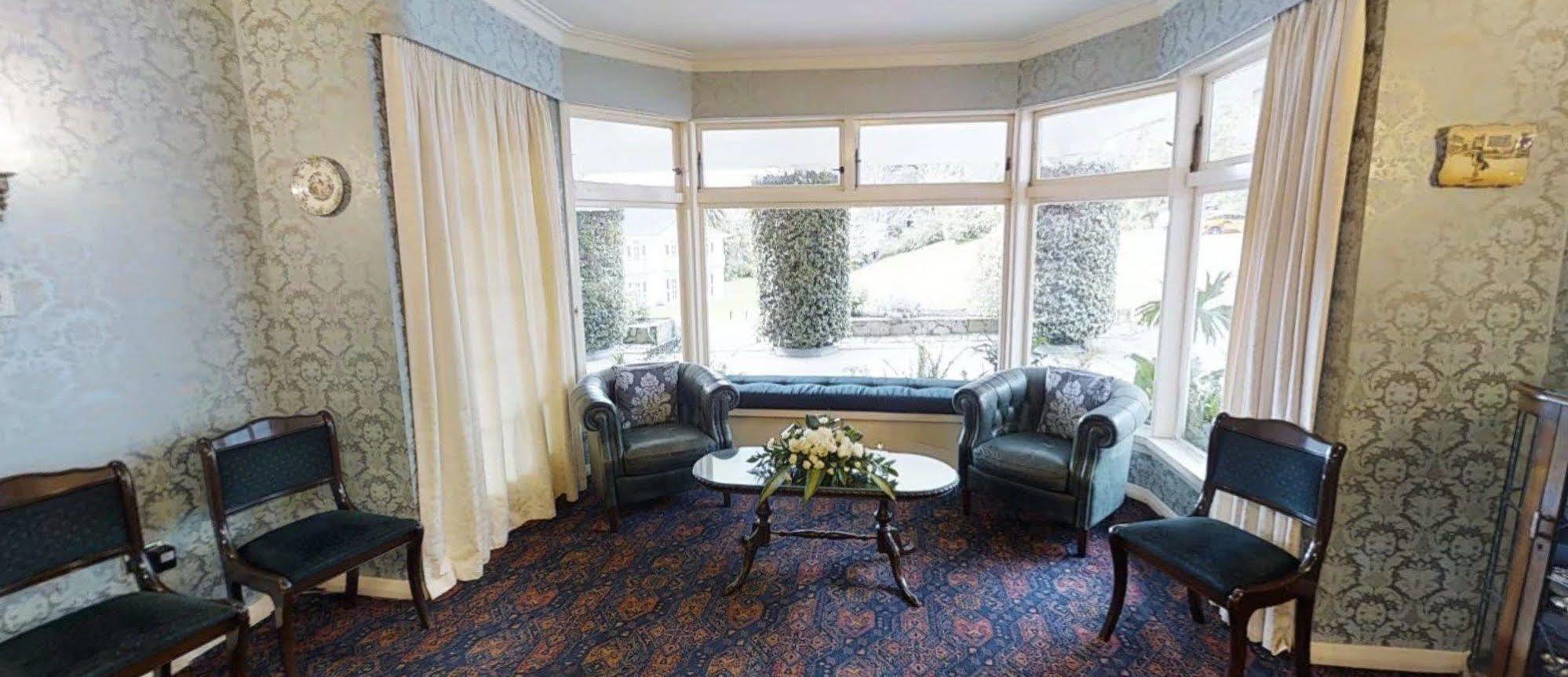 Wallaceville Motor Lodge Upper Hutt Extérieur photo